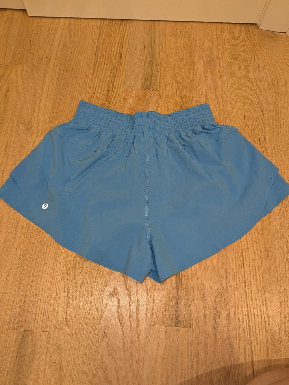 Lulu Lemon Shake It Out High Rise Short